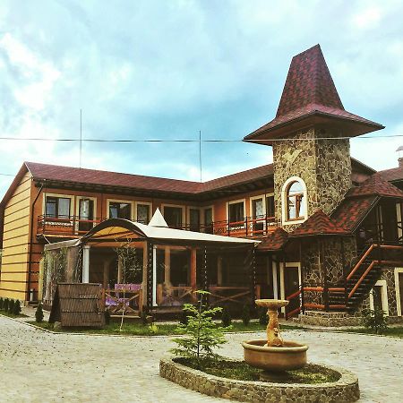 Minihotel Zolotoe Runo Ploskoye Exteriér fotografie