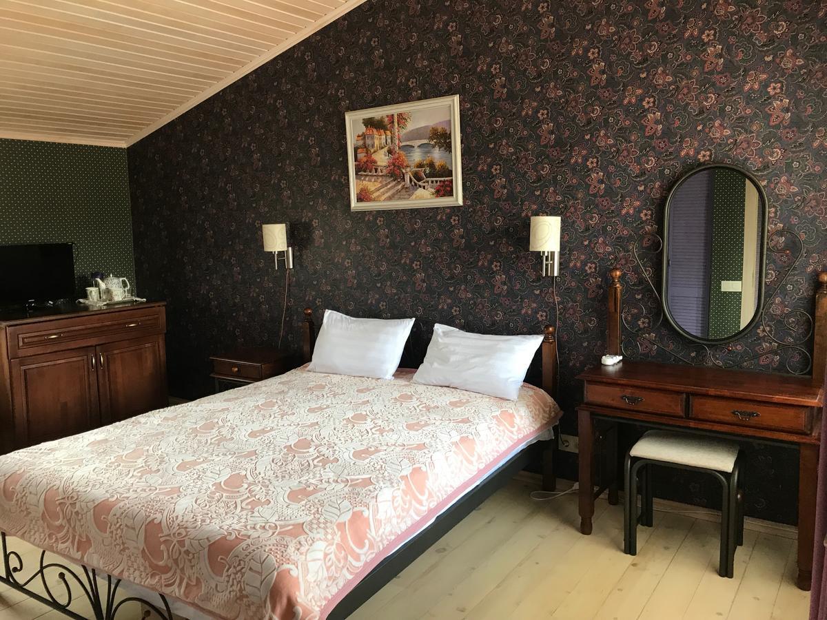 Minihotel Zolotoe Runo Ploskoye Exteriér fotografie
